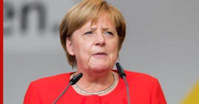 Меркель заявила о выделении бедным странам 2,3 млрд доз вакцин
