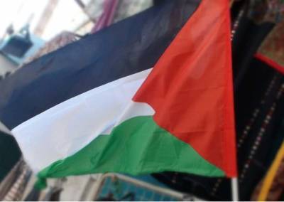 Палестинский бизнесмен: ПА хочет арестовать меня из-за публикации в Facebook и мира