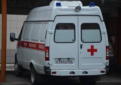 В Рязани 33-летняя женщина погибла после падения с четвертого этажа - ya62.ru - Рязань