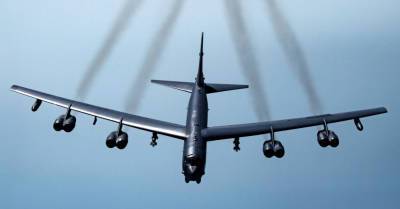 США увеличат число авиабаз с ядерным оружием