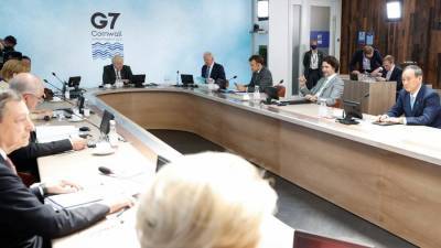 G7 будет поддерживать территориальную целостность Украины