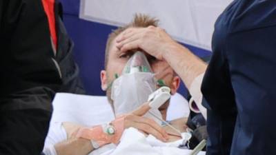 Врач рассказал, с какой попытки завели сердце датского футболиста, потерявшего сознание на матче Евро