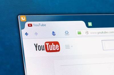 YouTube заблокировал ролик Слуцкого о дискриминации российской вакцины "Спутник V" за рубежом