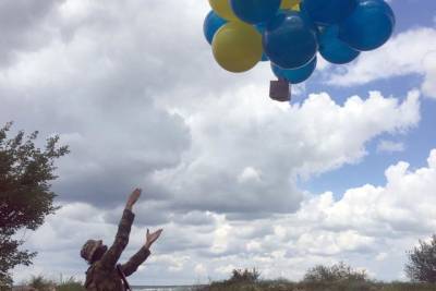 Украинские военные отправили в Докучаевск листовки на воздушных шарах