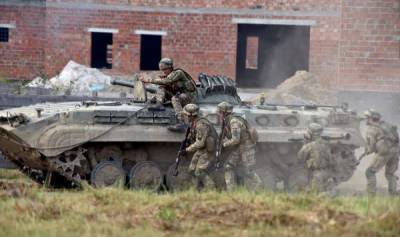 НАТО готовит Украину как плацдарм для давления на Россию