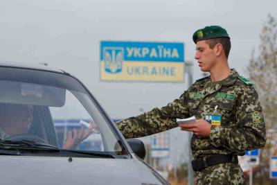 Украинские пограничники не пустили российскую актрису из-за визита в Крым