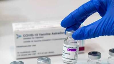 В ЕС рекомендовали отказаться от вакцины AstraZeneca пожилым людям