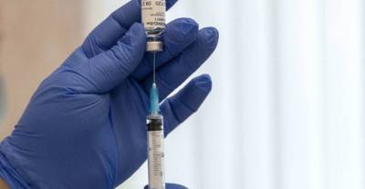 В Роспотребнадзоре исключили возможность заражения коронавирусом из-за вакцины