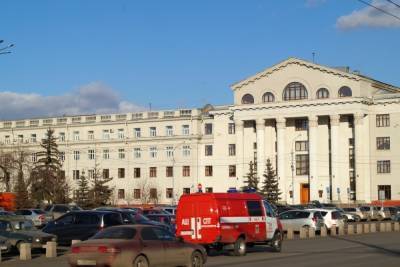 Дорогу вдоль Краевой библиотеки в Красноярске сделают односторонней с 19 июня