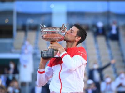 Джокович во второй раз в карьере выиграл Roland Garros – это его 19 титул на турнирах Большого шлема