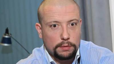 Банкир Илья Юров — подсудимый на удаленке