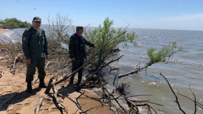 Появились подробности исчезновения супругов на озере Ханка