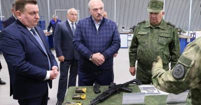 Лукашенко решил обучить белорусов обращаться со стрелковым оружием