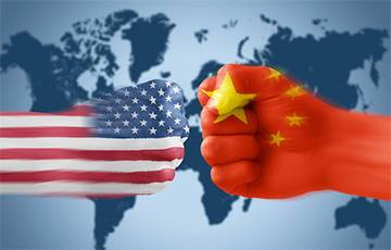 Большинство американцев хотят, чтобы США боролись против влияния России и Китая