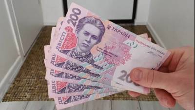 Украинцев обяжут платить новый налог на землю: придется платить даже за сарай или вагончик