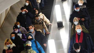 Человек упал на пути на «фиолетовой» ветке метро Москвы