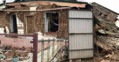 В Донецке из-за непогоды частично обрушился жилой дом (ФОТО)
