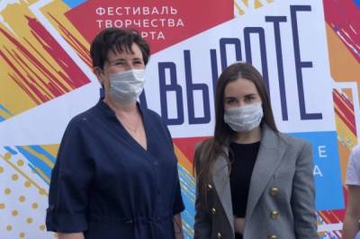 Телеведущая Юлия Михалкова поддержала правозащитницу Светлану Разворотневу