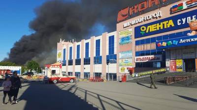 Пожар вспыхнул на АЗС в Новосибирске