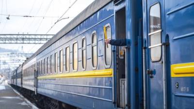 Укрзализныця назначила дополнительный поезд из Житомира в Одессу