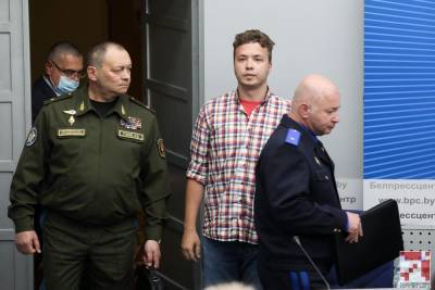 Протасевичу предъявили обвинения по трем статьям Уголовного кодекса