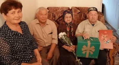 В Башкирии супружеская пара отметила 70 лет совместной жизни