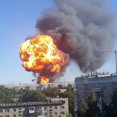 Шестнадцать человек пострадали при пожаре в Новосибирске