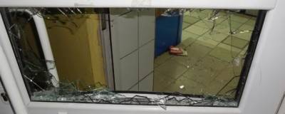 В Набережных Челнах подростки устроили погром в магазине из-за сорвавшейся кражи спиртного