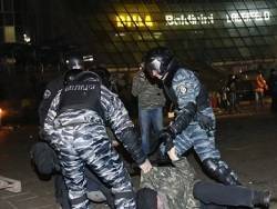 На Украине двум разгонявшим «евромайдан» силовикам дали три года тюрьмы