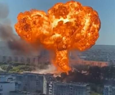 В РФ мощная серия взрывов прогремела на АЗС в Новосибирске, много пострадавших (ВИДЕО)