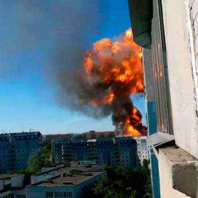 Пожарные завершают разбор завалов на месте пожара в Новосибирске