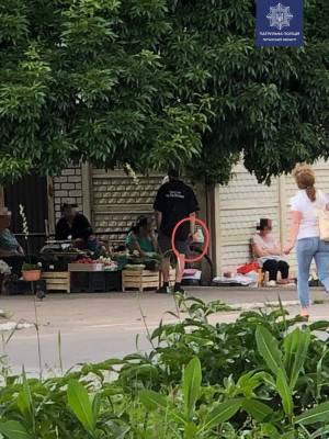 В Лисичанске мужчина ходил по улице с гранатой и пугал прохожих (фото)