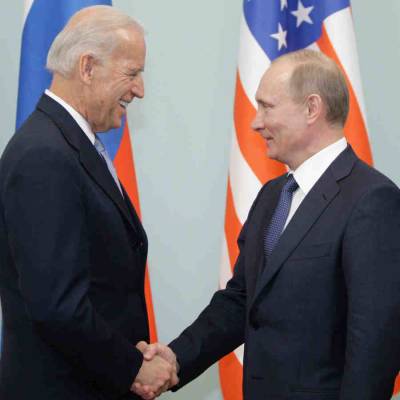 «Он умный и жесткий»: Байден считает Путина достойным соперником