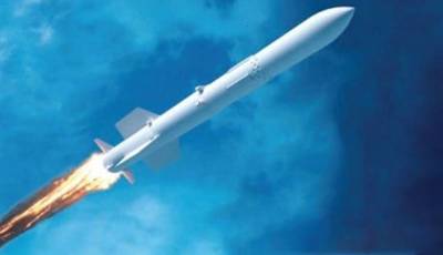 На выставке в Киеве представляют макет унифицированной зенитной ракеты «Коралл»