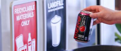 Coca-Cola и Danone хотят закупить баки для раздельного сбора мусора в регионах