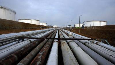 «Транснефть» остановит прокачку нефти в Словакию на двое суток