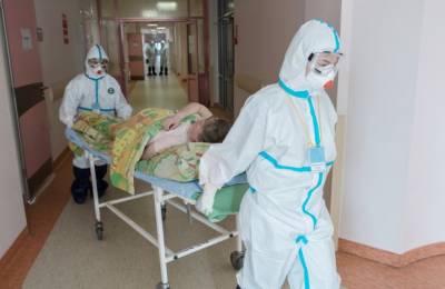 В России за сутки снова выявлено более 14 тысяч заразившихся коронавирусом