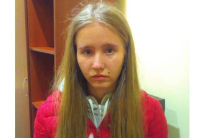 Юная Аня вышла из дома и исчезла в Одесской области: приметы девочки