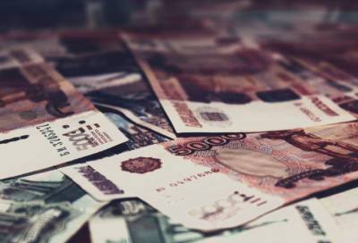 Пожилая петербурженка отдала лжебанкирам больше 700 тысяч рублей