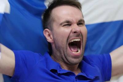 Финские болельщики прибыли в Петербург на матч сборной с Россией