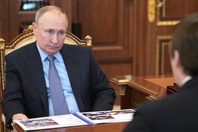 Путин дал поручения по горячему питанию в школах