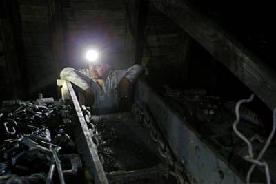 Украинские шахтеры объявили бессрочный протест из-за долгов по зарплате