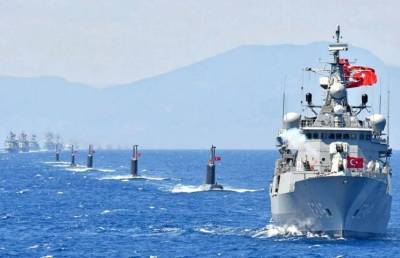 Турция направила военный корабль на Россию