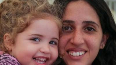 31-летняя Карин умерла в больнице "Сорока" во время родов: "Любимая воспитательница и мама"
