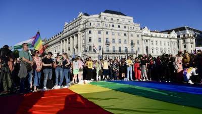 Венгрия приняла закон, запрещающий "пропаганду гомосексуализма" среди несовершеннолетних