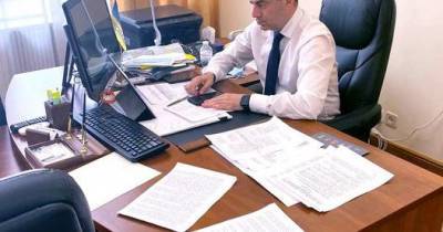 Лубинец поддержал обращение Денисовой в ООН и ОБСЕ о нарушении прав детей на образование в ОРДЛО