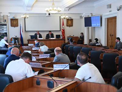 Совет фракции «Единой России» внес законодательную инициативу об особом статусе городов-героев