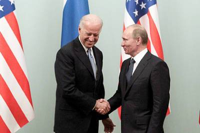 Американцы не доверяют своему президенту даже переговоры с Путиным