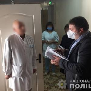 Киевские чиновники подпольно продавали вакцины от коронавируса. Фото. Видео