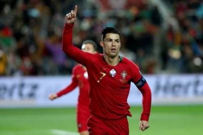 Сборной Португалии обыграла сборную Венгрии в матче чемпионата Европы